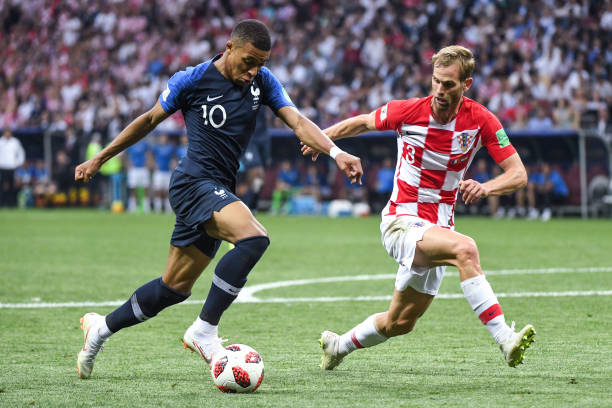 仅来自于自 仅来自于自