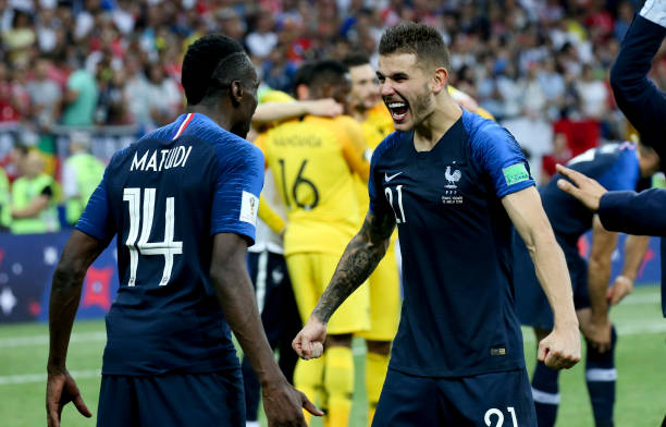 自然融入 自然融入