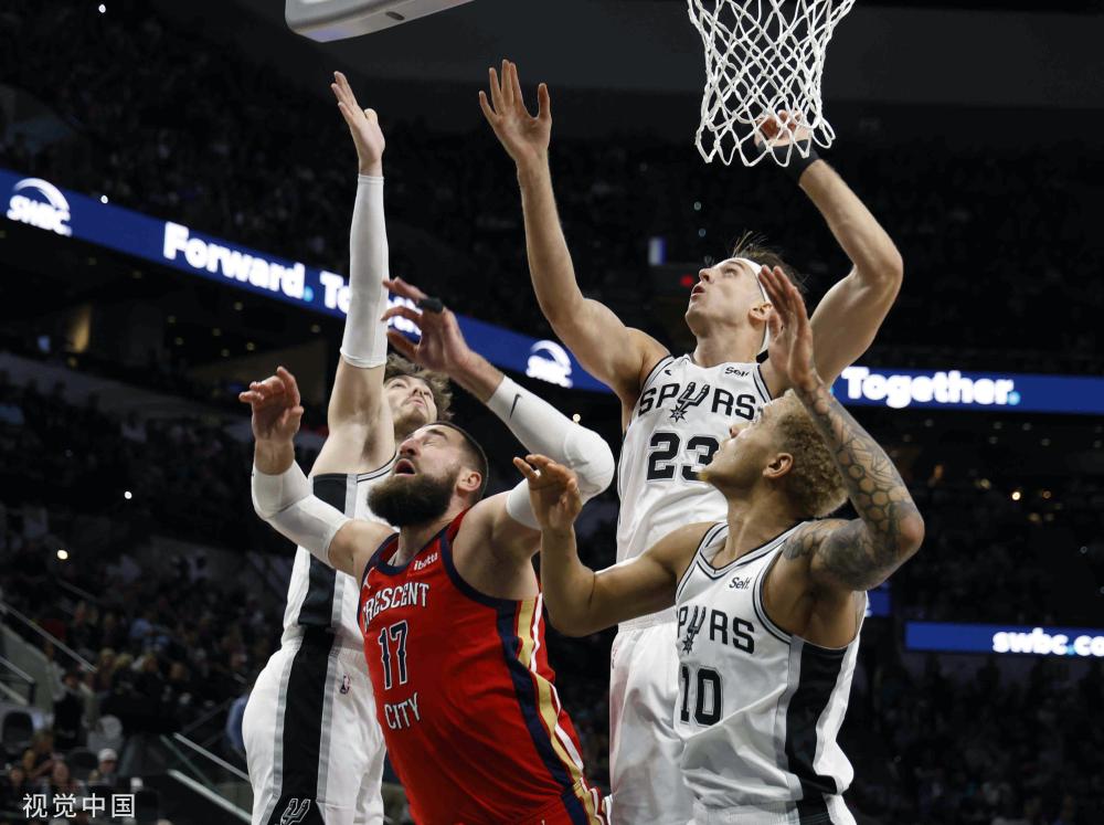 球员背后最 球员背后最