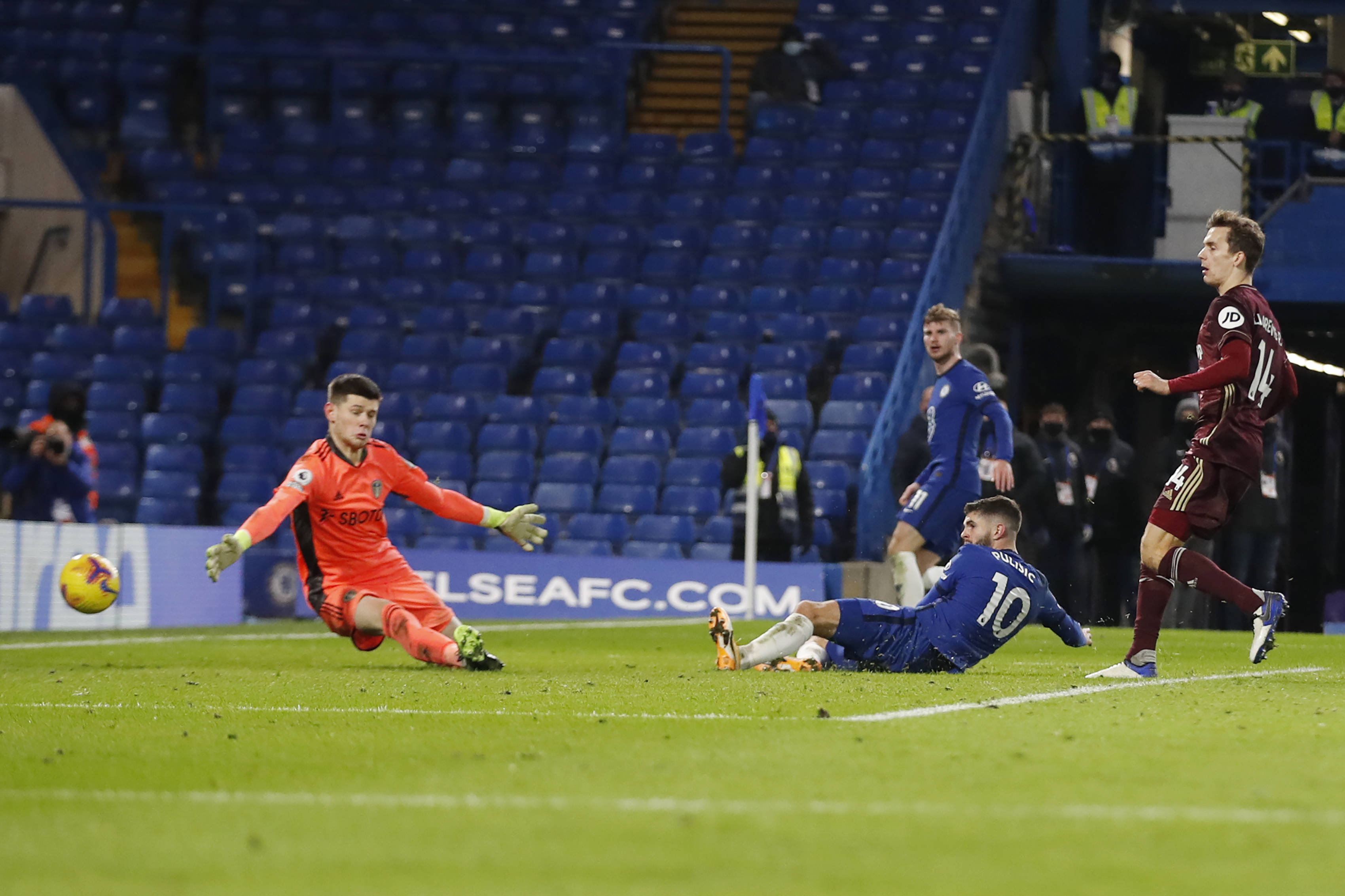 固了利物浦 固了利物浦